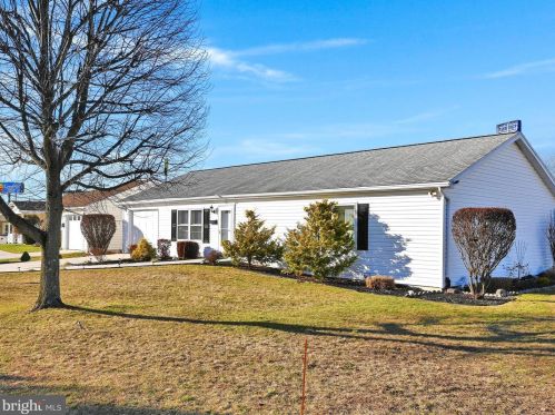 217 Laurel Ct, Lincoln Colliery, PA 17963-9260