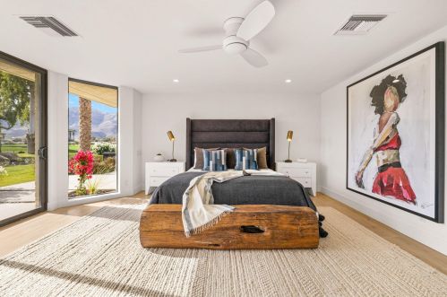 7 Mayfair Dr, Rancho Mirage CA  92270-2586 exterior