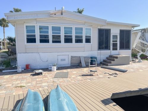 17850 Peppard Dr, Fort Myers Beach FL  33931-7147 exterior