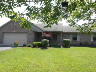 6089 Hartzell Rd, Greenville, OH 45331-8601