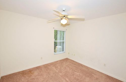 7715 95th Ct, Vero Beach FL  32967-3828 exterior