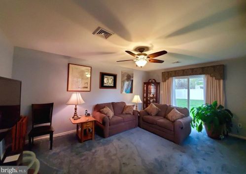 32 Mckinley Ave, Blenheim NJ  08012-5318 exterior