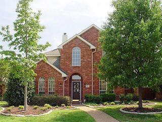 3304 Duval Dr, Plano TX  75025-4517 exterior