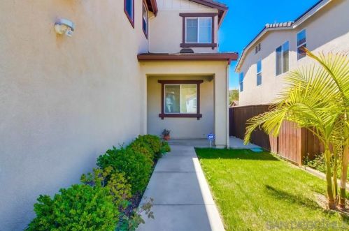 1040 Sunset Crossing Pt, San Diego, CA 92154-5832