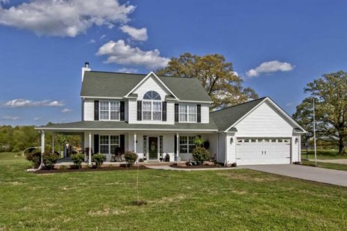 319 Chadwick Way, Blaine, TN 37709-2259