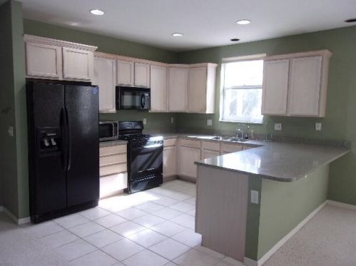 128 Spruce St, Boynton Beach, FL 33426-9355