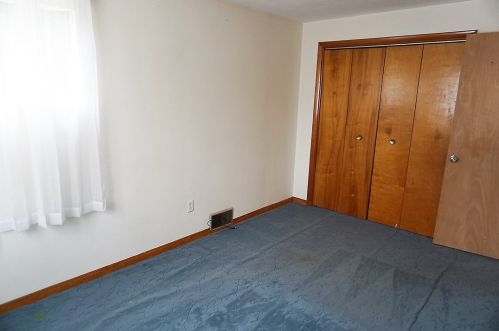 453 Janice Dr, Pittsburgh PA  15235-3021 exterior