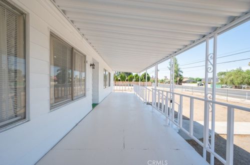 19841 Grand Ave, Lake Elsinore CA  92530-6432 exterior