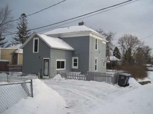 806 25 Ave, Minneapolis MN 55427-3415 exterior