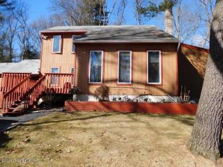 106 Stroud Ln, East Stroudsburg PA  18302-6620 exterior