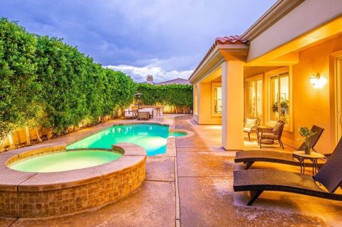 79 Calle Manzanita, Rancho Mirage CA  92270-4140 exterior