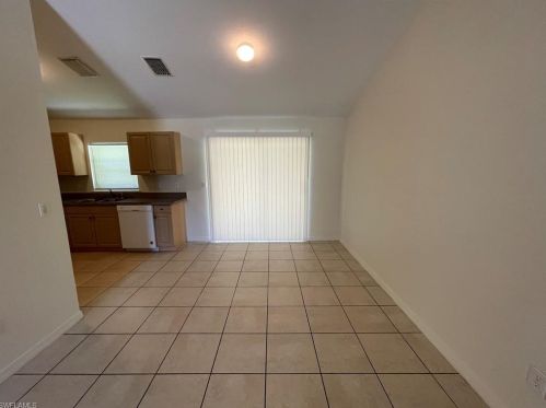 2900 43 St, Lehigh Acres FL 33976-4630 exterior