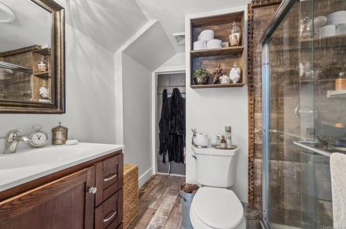 130 Osborne Hill Rd, Fishkill NY  12524-2515 exterior