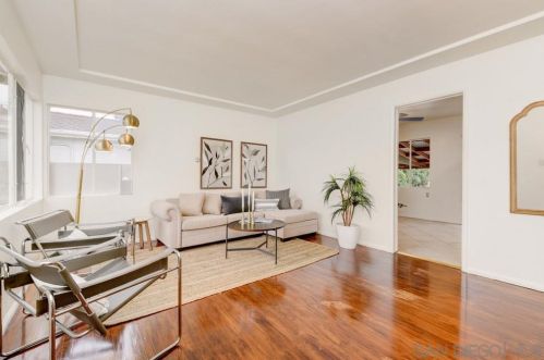4611 Seminole Dr, San Diego, CA 92115-4120