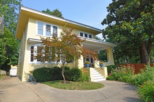 3449 Berry Ave, Cincinnati, OH 45208-1206