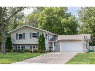 16953 Glenwood Ave, Lakeville, MN 55044-7716