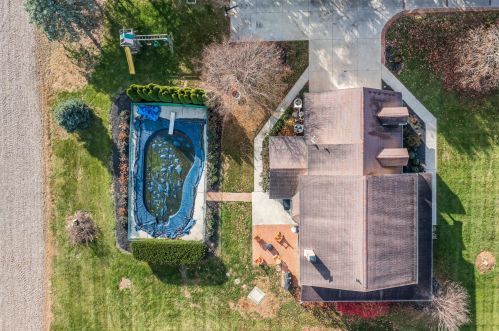 3854 Maple Grove Rd, Marion OH  43302-8459 exterior