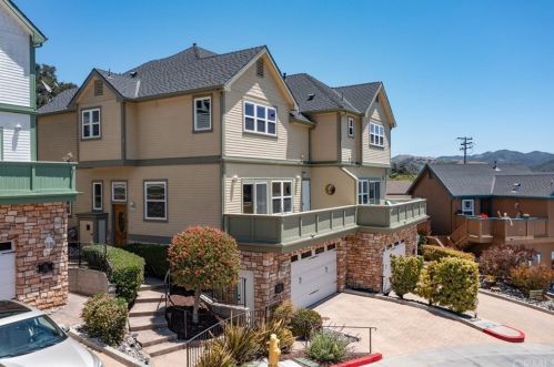 130 Le Point St, Pismo Beach, CA 93420-2710
