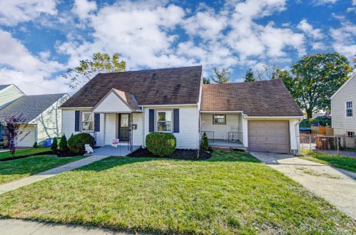 3748 Aurora Ave, Cincinnati, OH 45248-4333