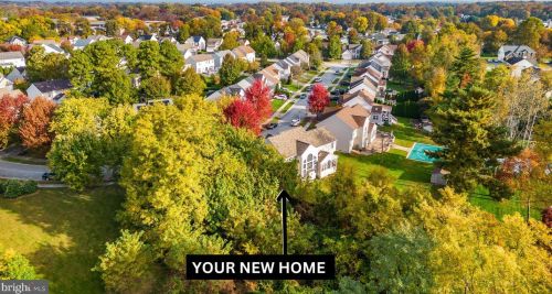 515 Florence Fields Ln, New Castle DE  19720-8752 exterior