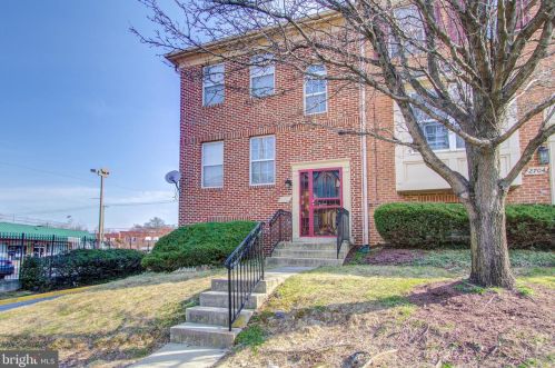 2702 Stanton Rd, Washington, DC 20020-4459
