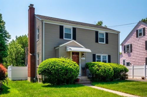 215 Nott St, Hartford, CT 06109-1719