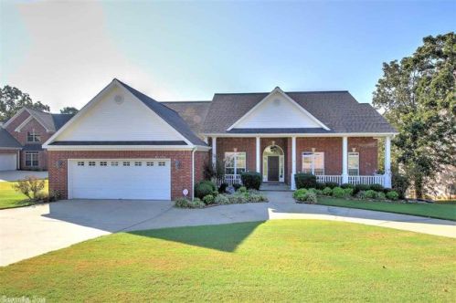 17 Belle River Cir, North Little Rock, AR 72113-7025