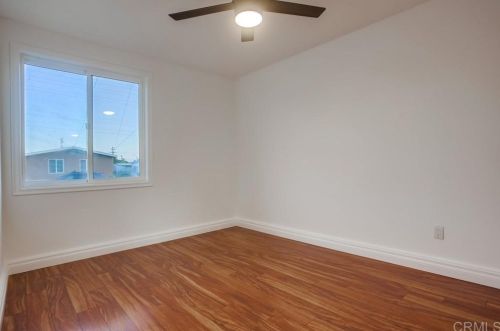 4042 Conrad Ave, San Diego CA 92117-1913 exterior