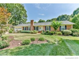 6029 Glenridge Rd, Charlotte, NC 28211-4680