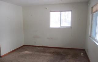 636 Hillcrest Dr, Westfield, IN 46074-9442