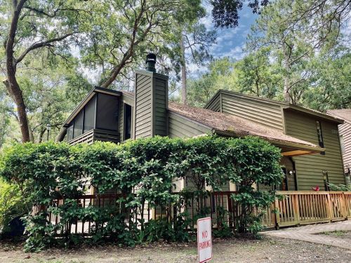2613 Fiddlestick Cir, Lutz FL  33559-3728 exterior