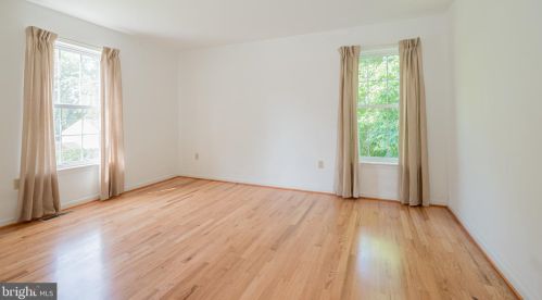 253 Pond Dr, Hockessin DE  19707-9241 exterior