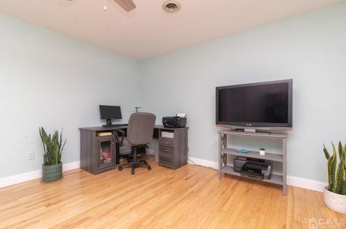 116 Willow St, East Brunswick NJ  08816-3134 exterior