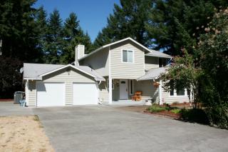 345 Cressida St, Olympia, WA 98513-1594
