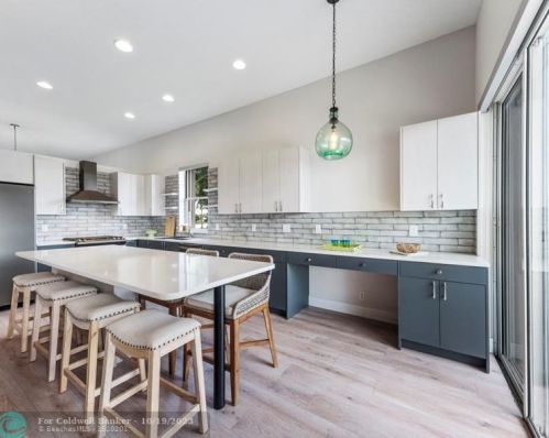 13072 18th Ct, Hollywood FL  33028-2511 exterior