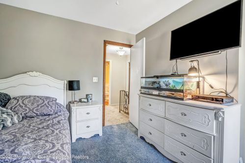 1068 Toms River Rd, Jackson Twp NJ  08527-5240 exterior