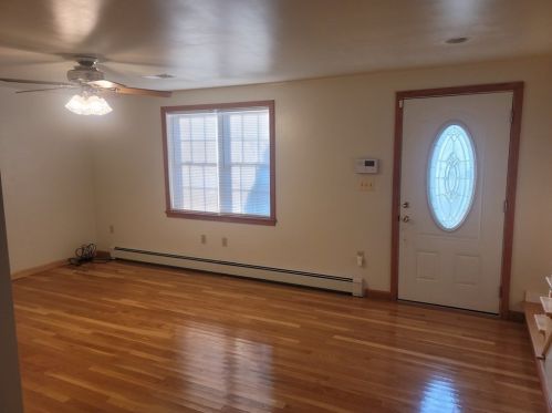 102 Highland St, Avon MA  02322-1311 exterior