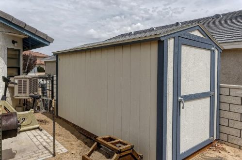 26283 Corona Dr, Helendale CA  92342-7754 exterior