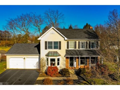 835 Gates St, Easton, PA 18040-7869