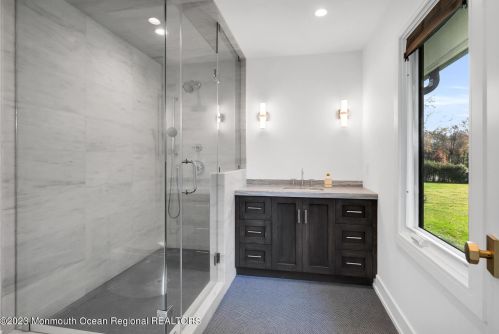 166 Rumson Rd, Locust NJ  07760-1033 exterior