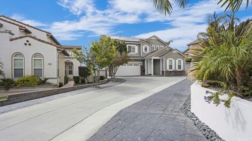 2859 Timberlyn Trail Rd, Fullerton, CA 92833-5533