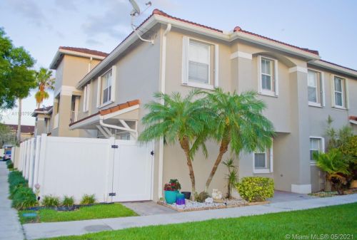 12612 54th Ct, Hollywood, FL 33027-5486