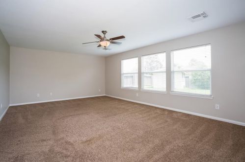 32327 Willow Creek Park, Conroe TX  77385-8150 exterior