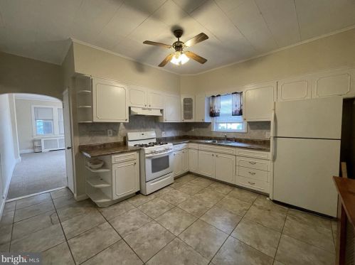 101 Patterson Ave, Trenton NJ  08610-4439 exterior