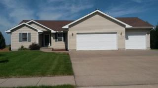 1016 16th Ave, Clinton, IA 52732-5056
