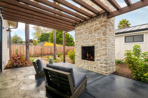 229 Mohawk Rd, Santa Barbara CA  93109-1831 exterior