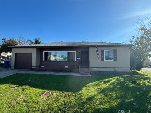 7321 Santa Maria Dr, La Mesa, CA 91942-8739