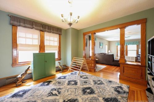 48 Lee Ave, Wallingford CT  06492-3610 exterior