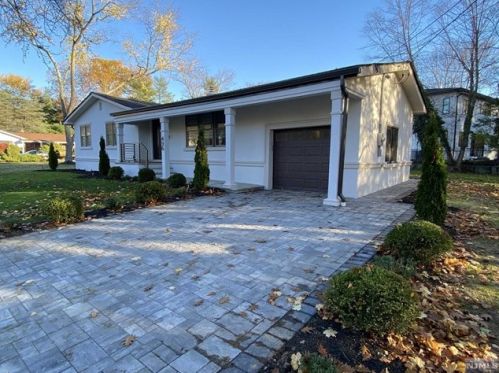436 Ruckman Rd, Closter NJ  07624-2326 exterior