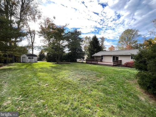 25 Concord Ct, Charles Town WV  25414-5041 exterior